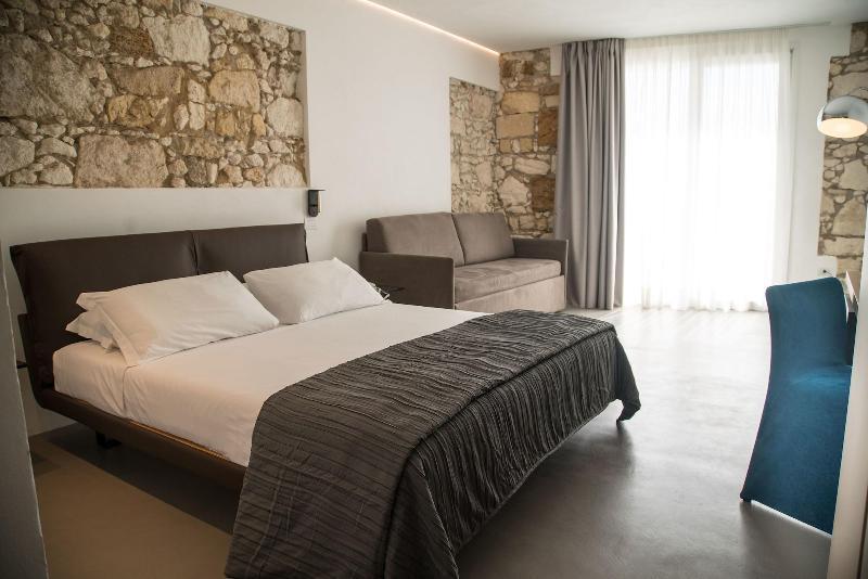 Re Dionisio Luxury
